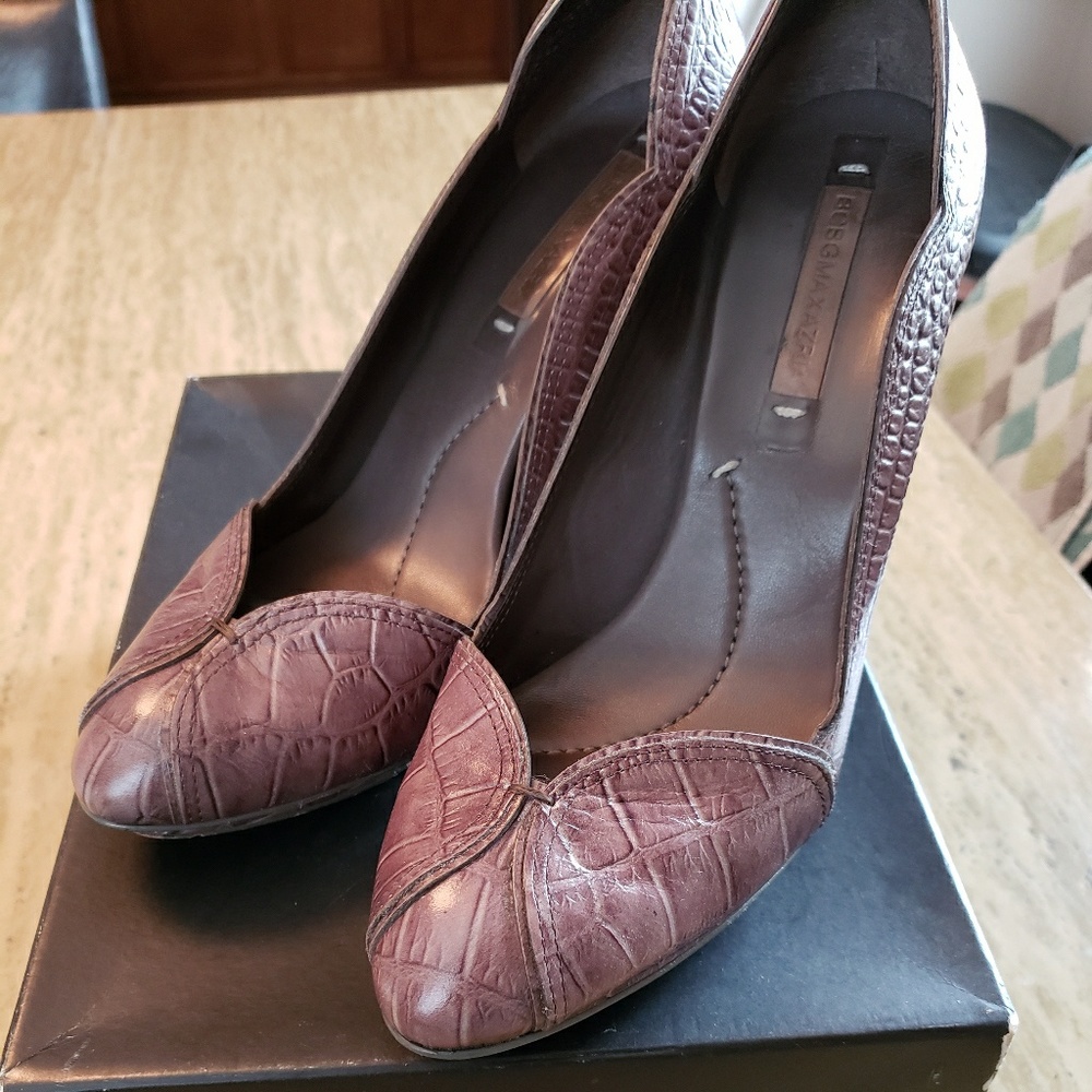 BCBG  MA-ADELY Heels